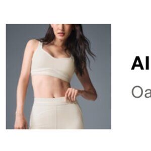 Alo Airbrush Heart Throb Bra Oat Milk Size M NWOT